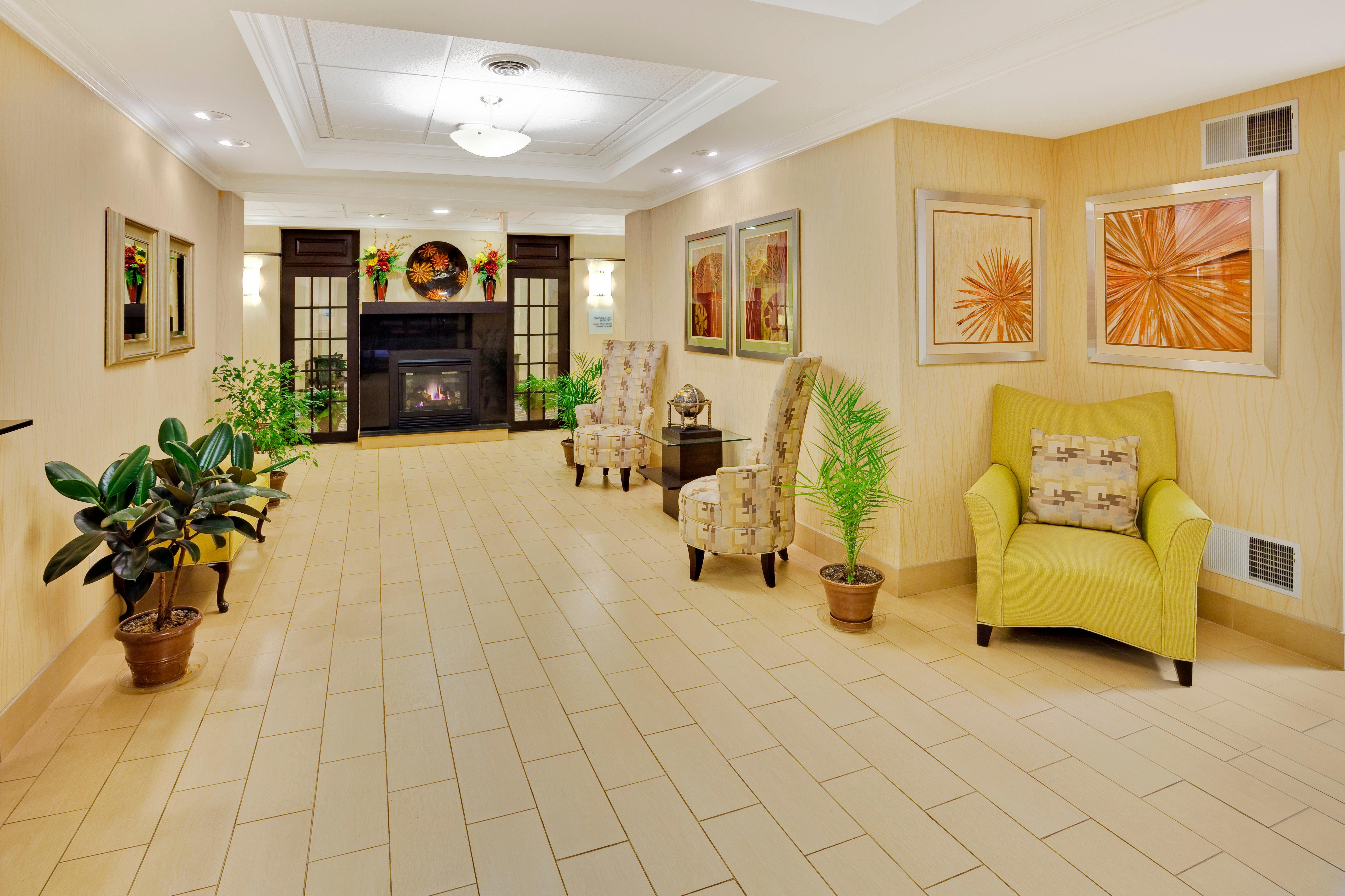 Holiday Inn Express Hotel & Suites Lebanon By Ihg Интерьер фото