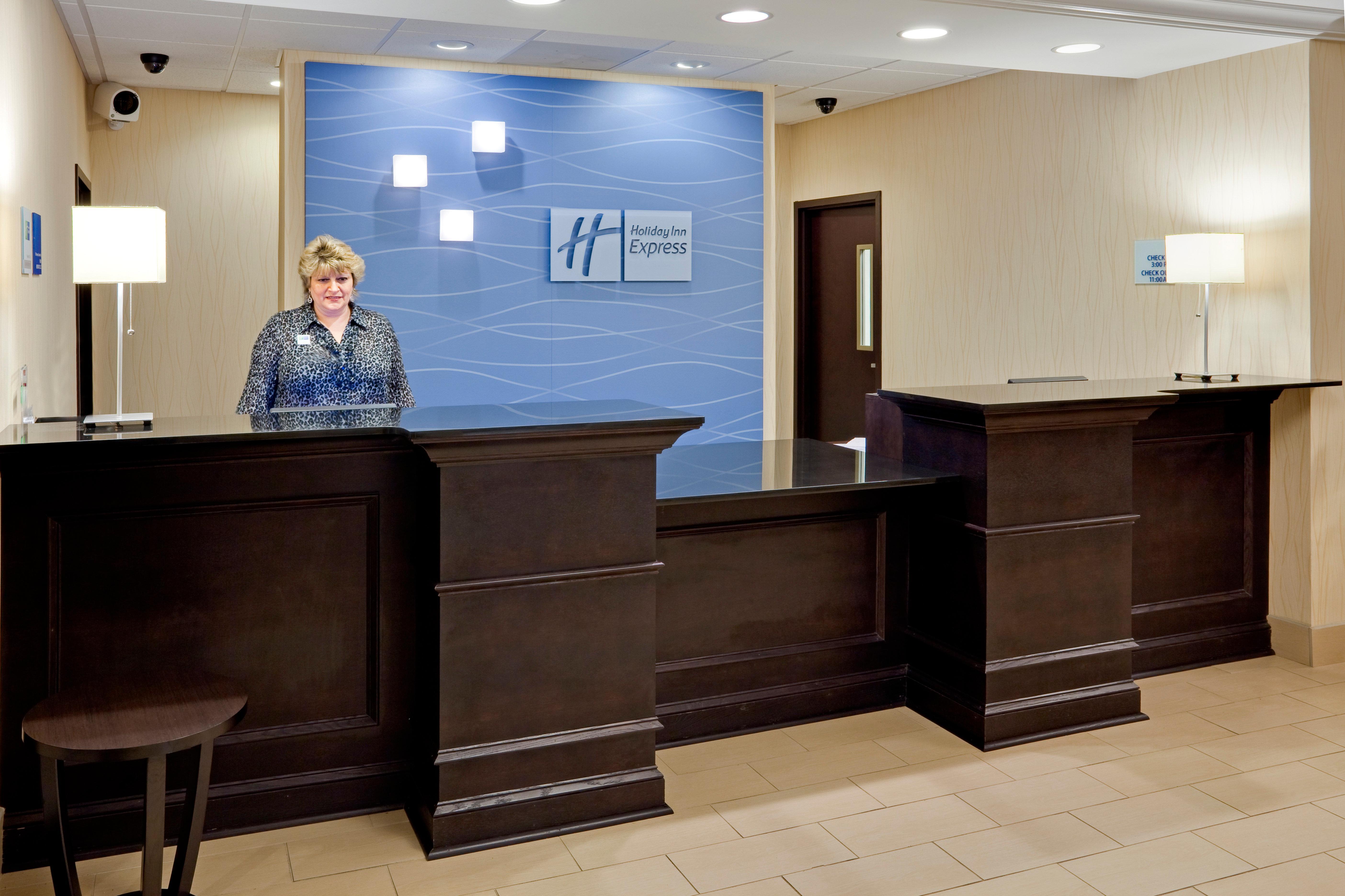 Holiday Inn Express Hotel & Suites Lebanon By Ihg Экстерьер фото